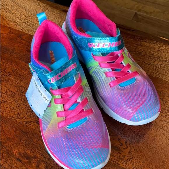 skechers tennis shoes for girls